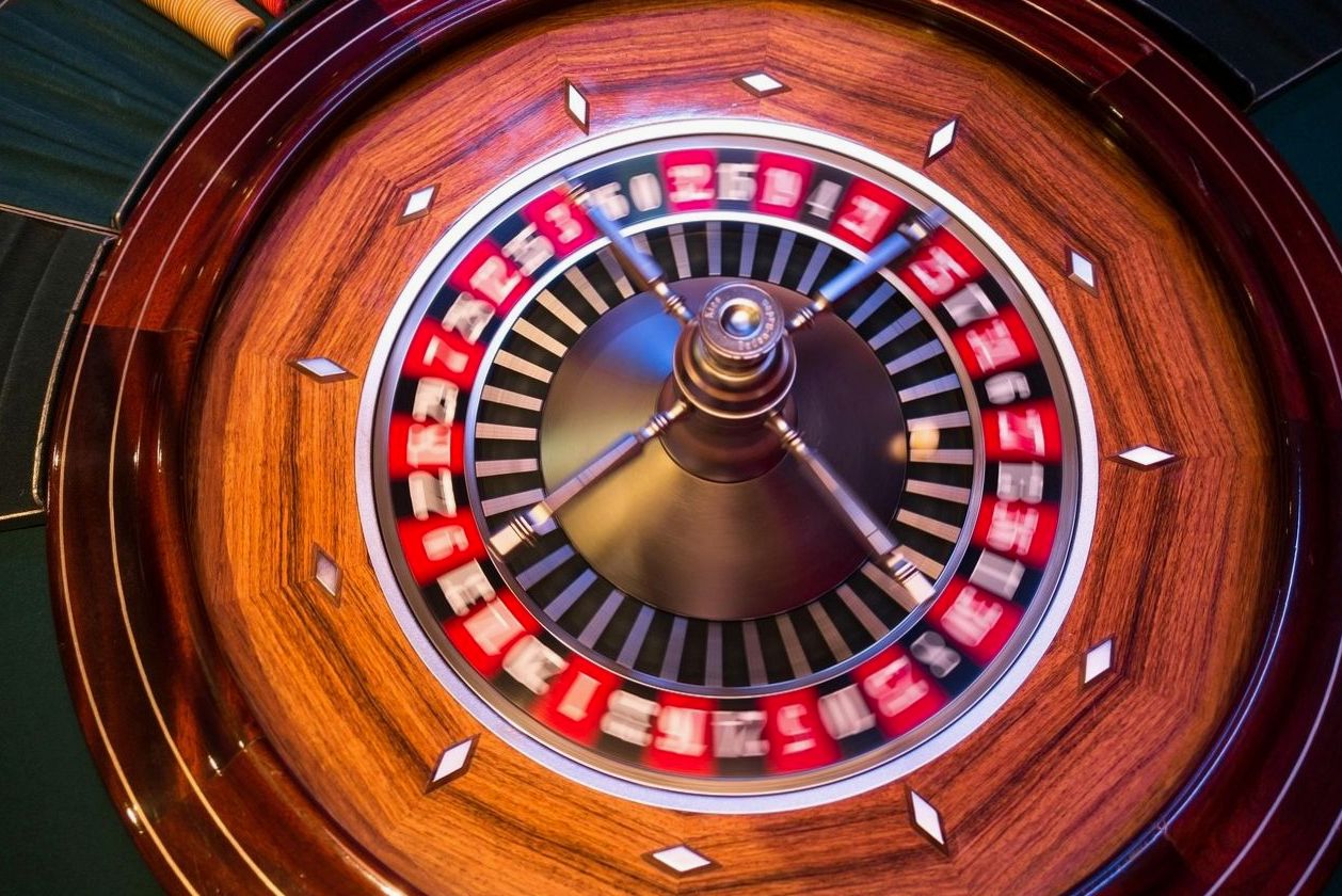 Casino-ilta Adventurevibesilla